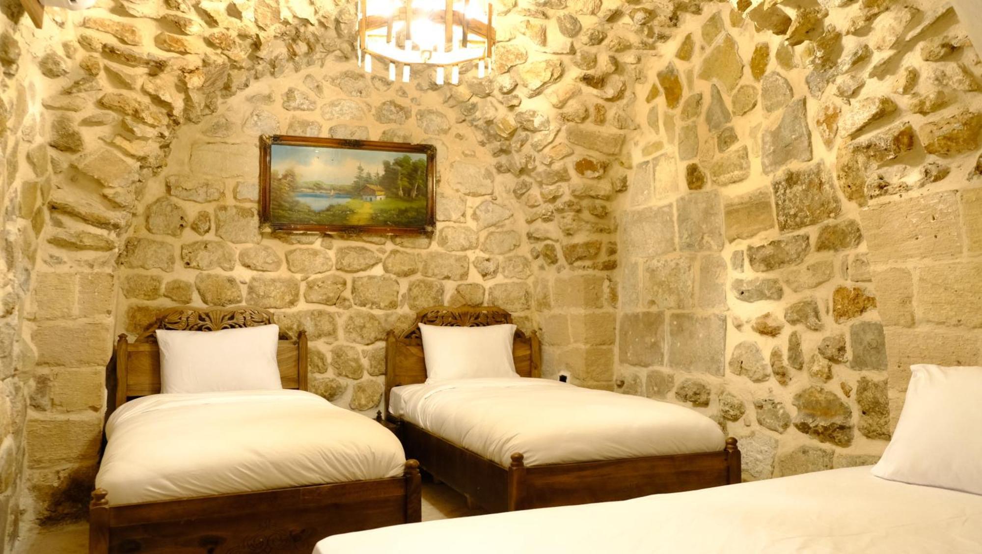 מרדין Arev Hotel מראה חיצוני תמונה