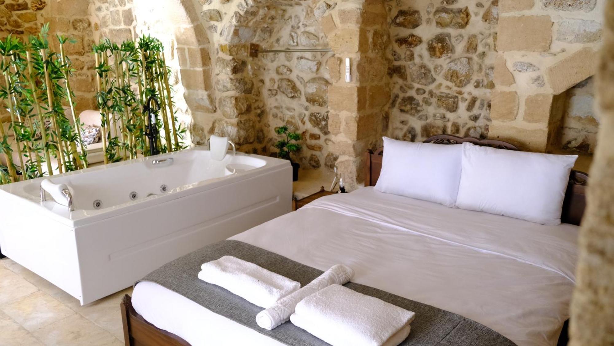 מרדין Arev Hotel מראה חיצוני תמונה