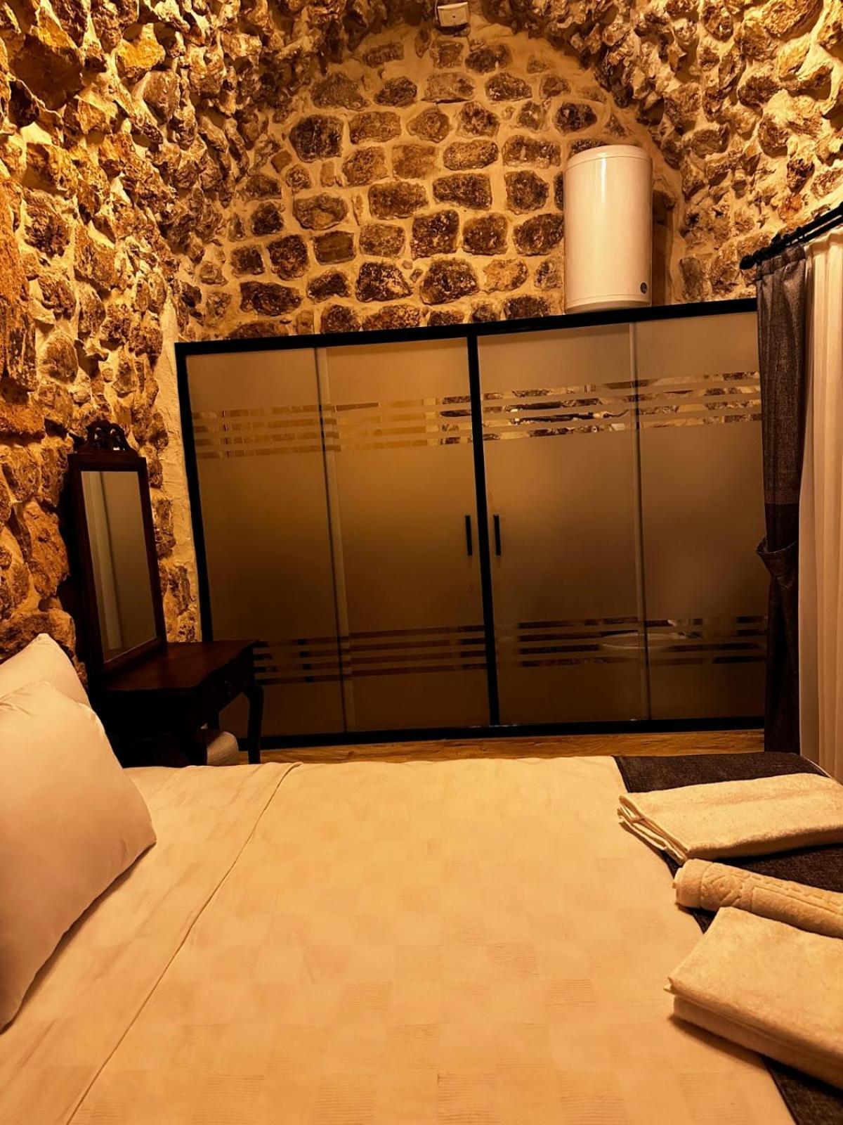 מרדין Arev Hotel מראה חיצוני תמונה