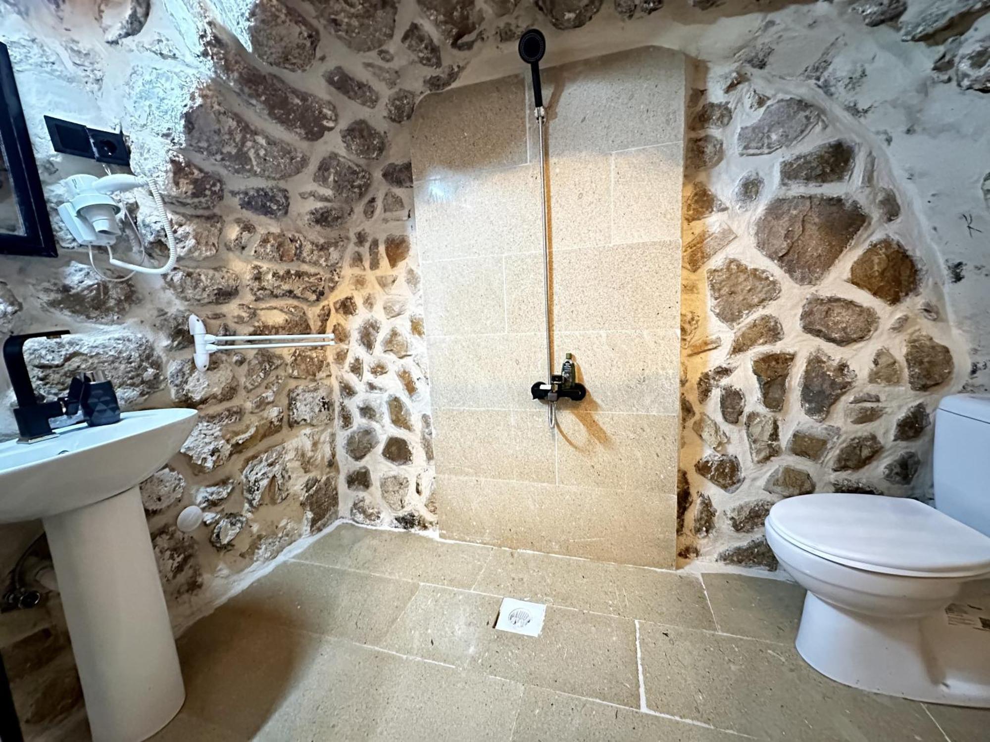 מרדין Arev Hotel מראה חיצוני תמונה