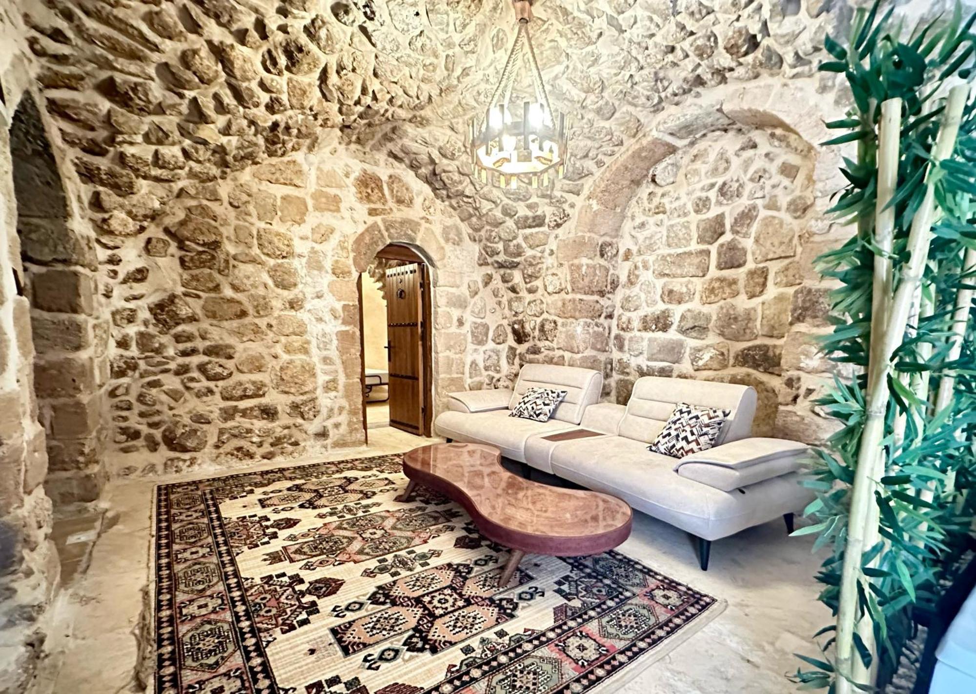 מרדין Arev Hotel מראה חיצוני תמונה