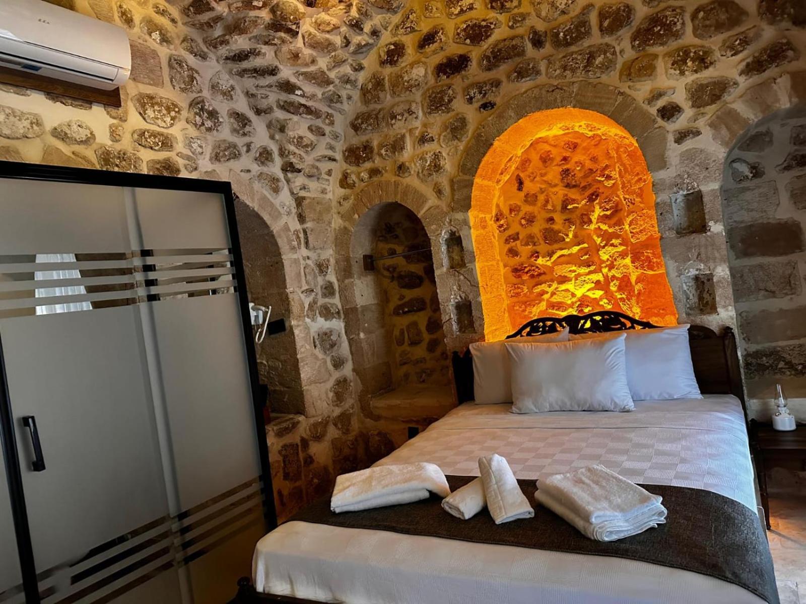 מרדין Arev Hotel מראה חיצוני תמונה