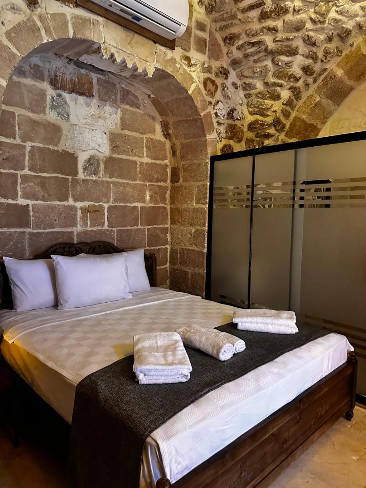 מרדין Arev Hotel מראה חיצוני תמונה